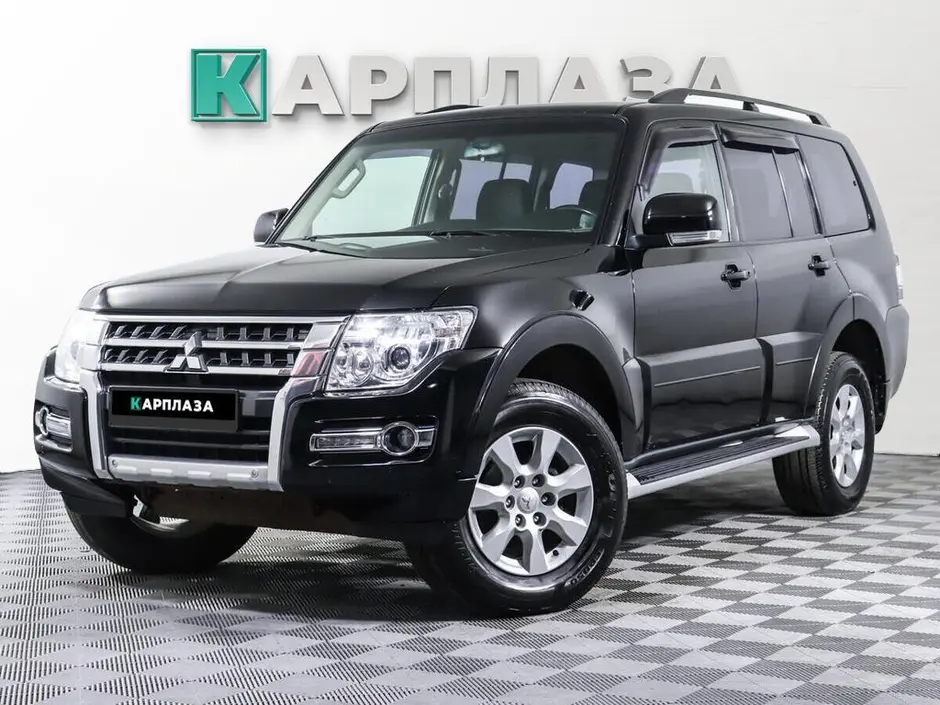 Mitsubishi Pajero, 2015 г.
