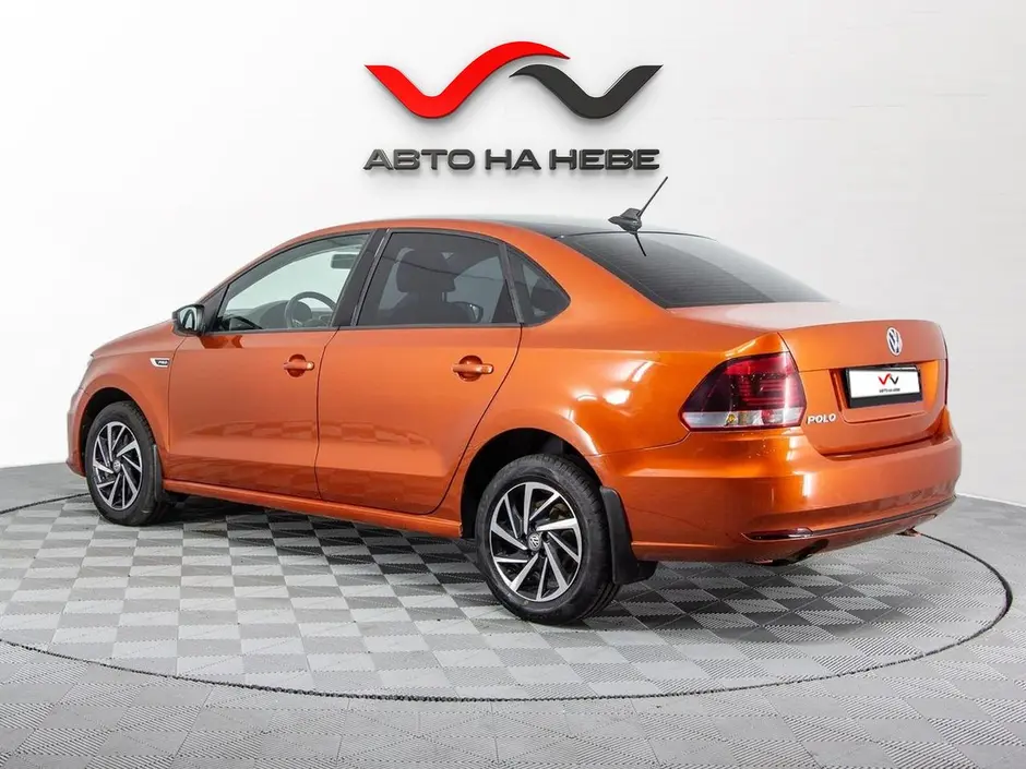«Авто на Неве»