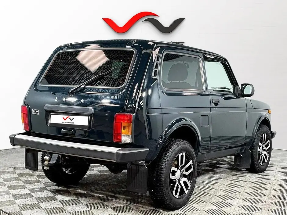 «Авто на Неве»