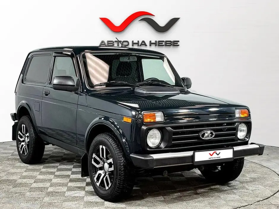 «Авто на Неве»