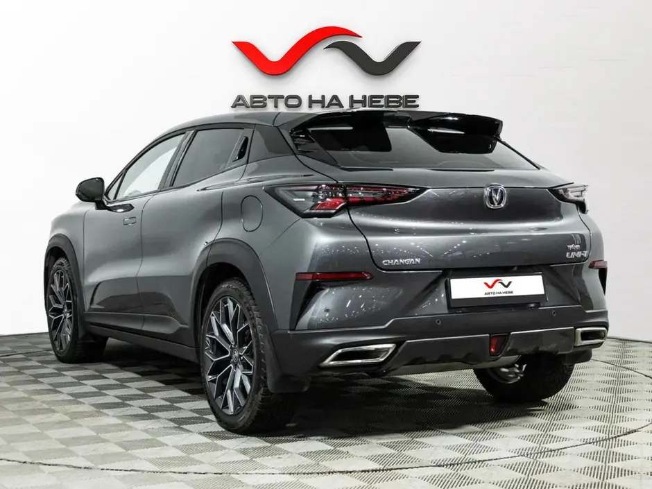«Авто на Неве»