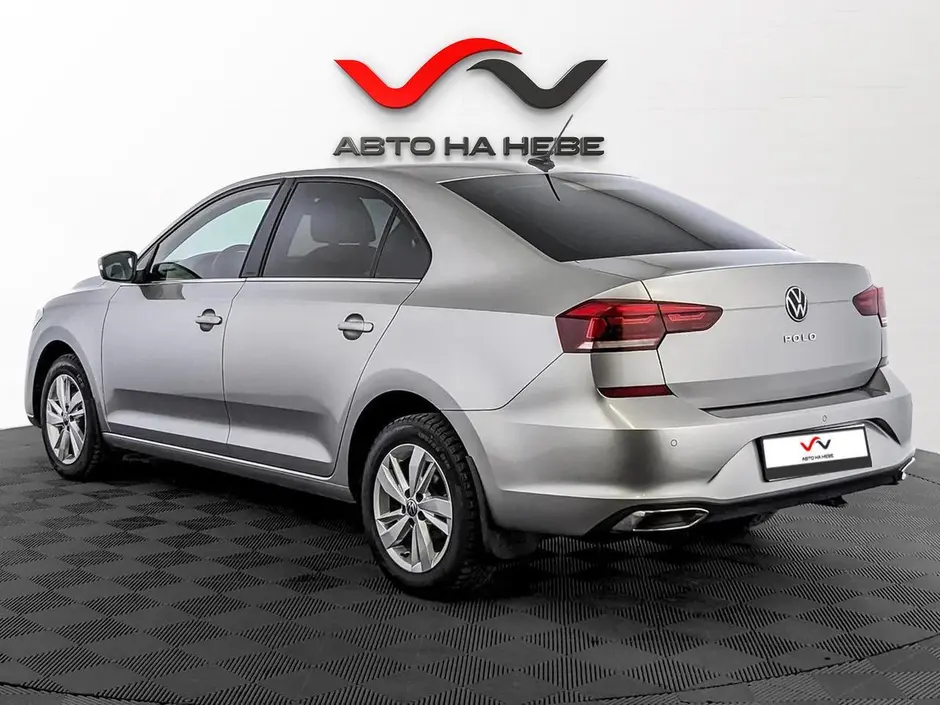 «Авто на Неве»