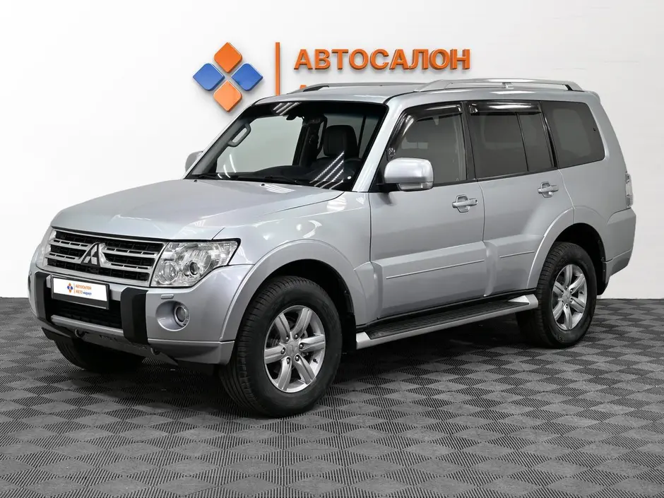 Mitsubishi Pajero, 2014 г.