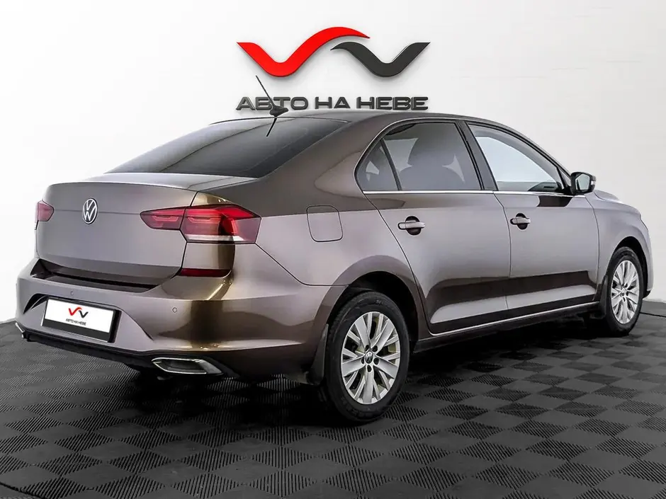 «Авто на Неве»