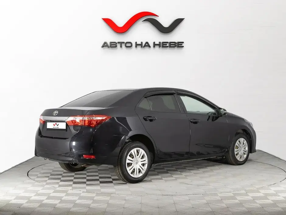 «Авто на Неве»