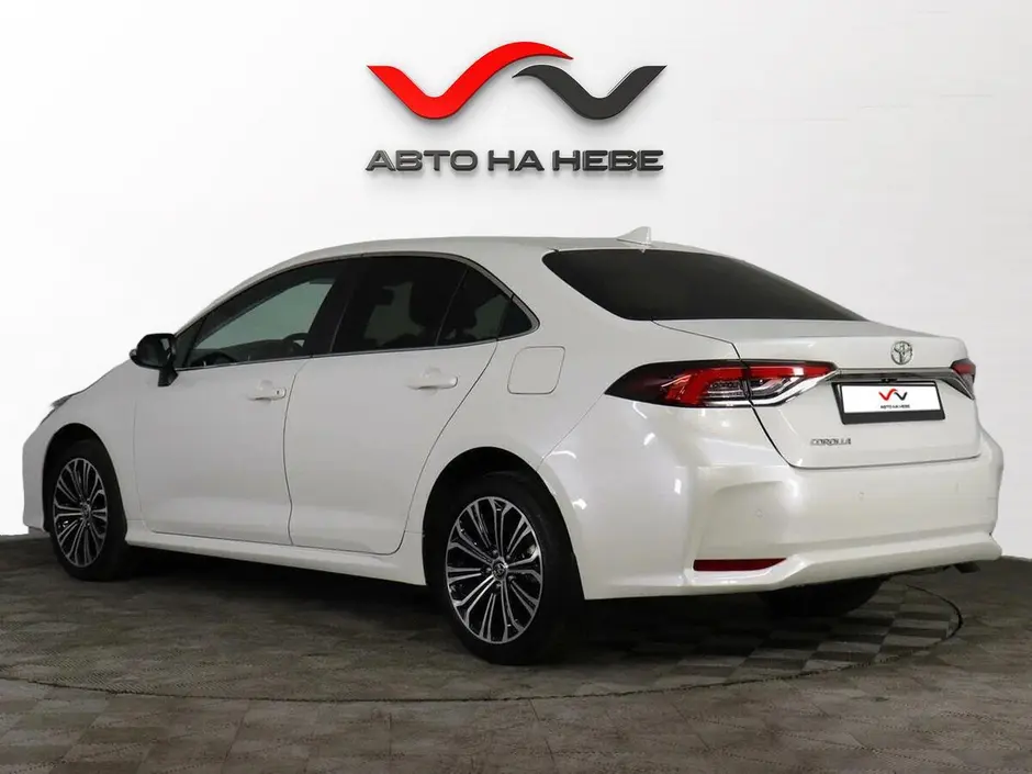 «Авто на Неве»