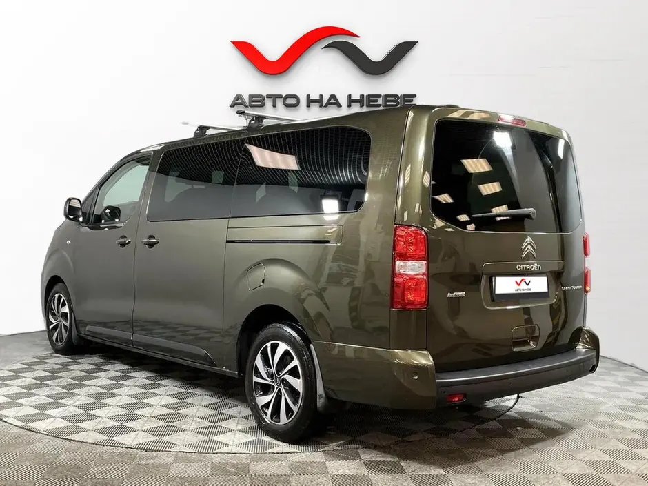 «Авто на Неве»