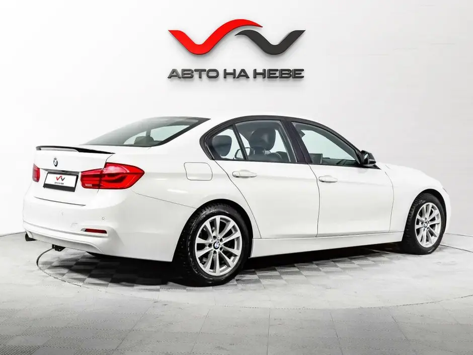 «Авто на Неве»