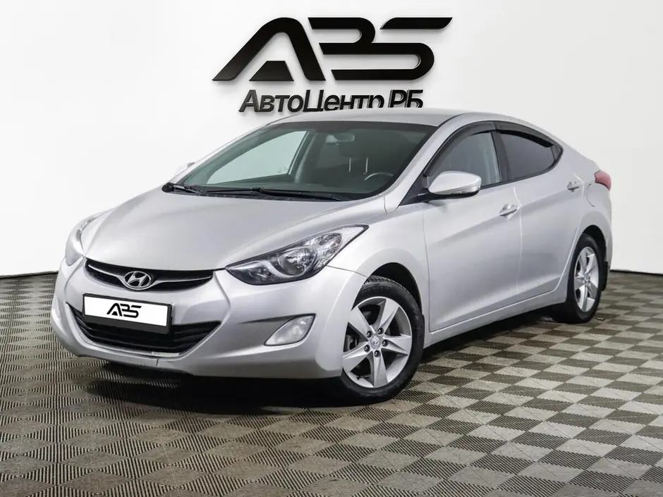 Hyundai Elantra, 2012 г.