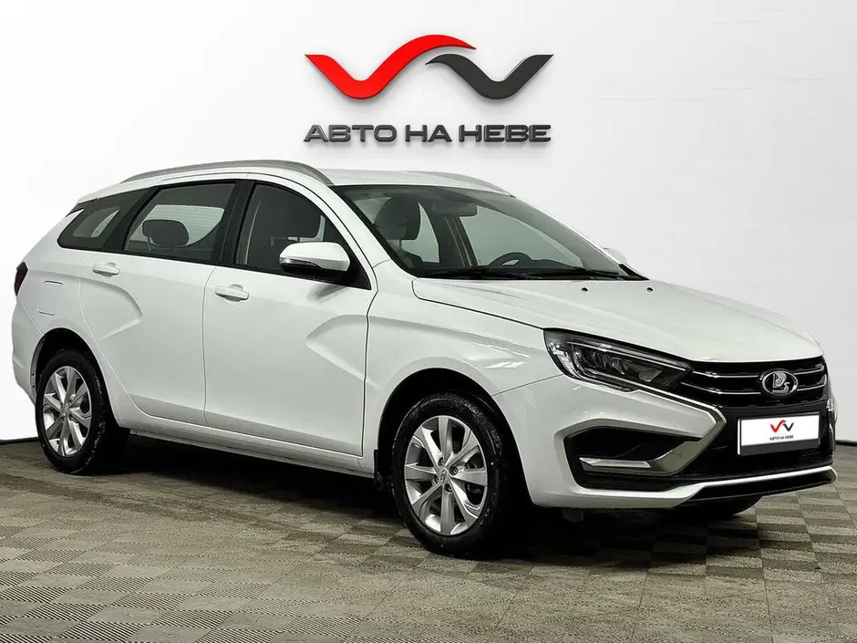«Авто на Неве»
