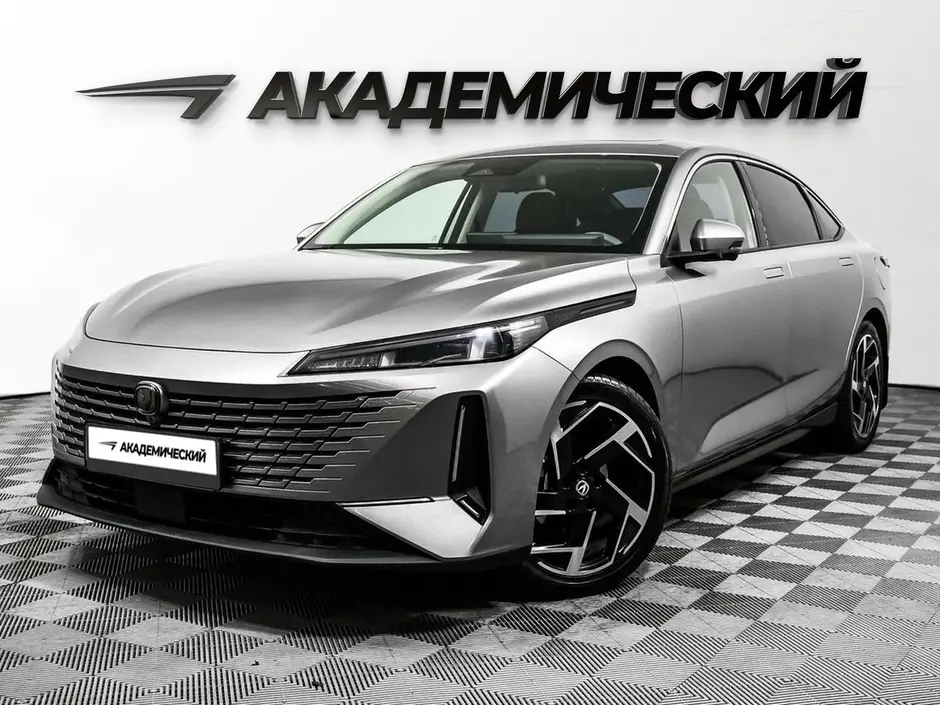 Changan Lamore, 2024 г.