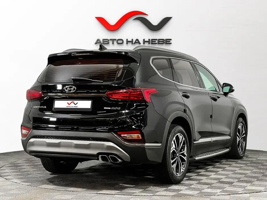 «Авто на Неве»