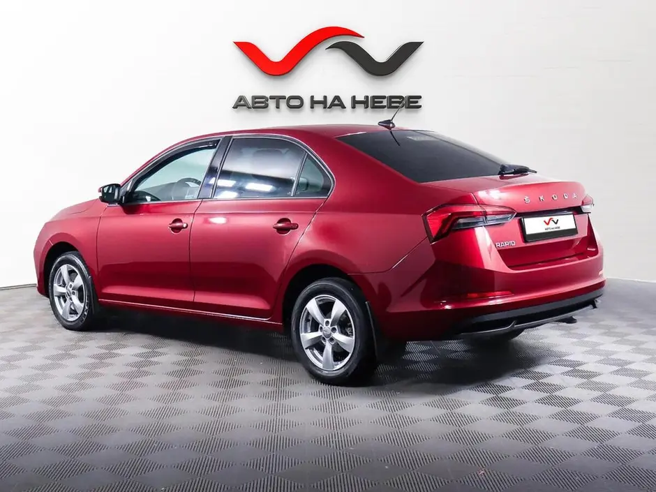 «Авто на Неве»