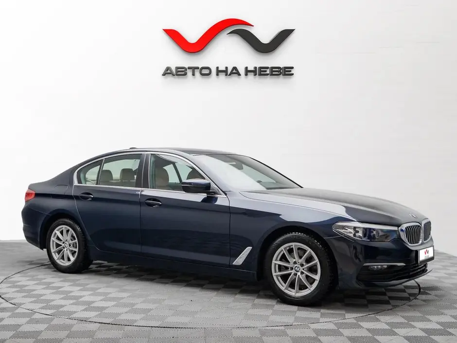 «Авто на Неве»