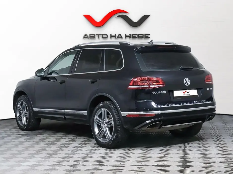 «Авто на Неве»