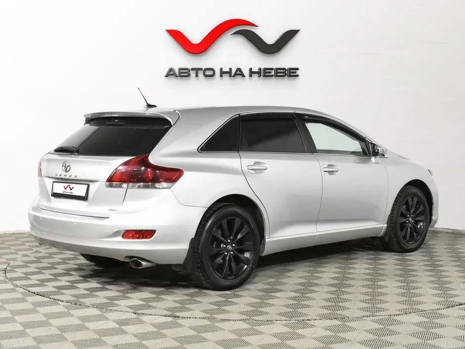 «Авто на Неве»