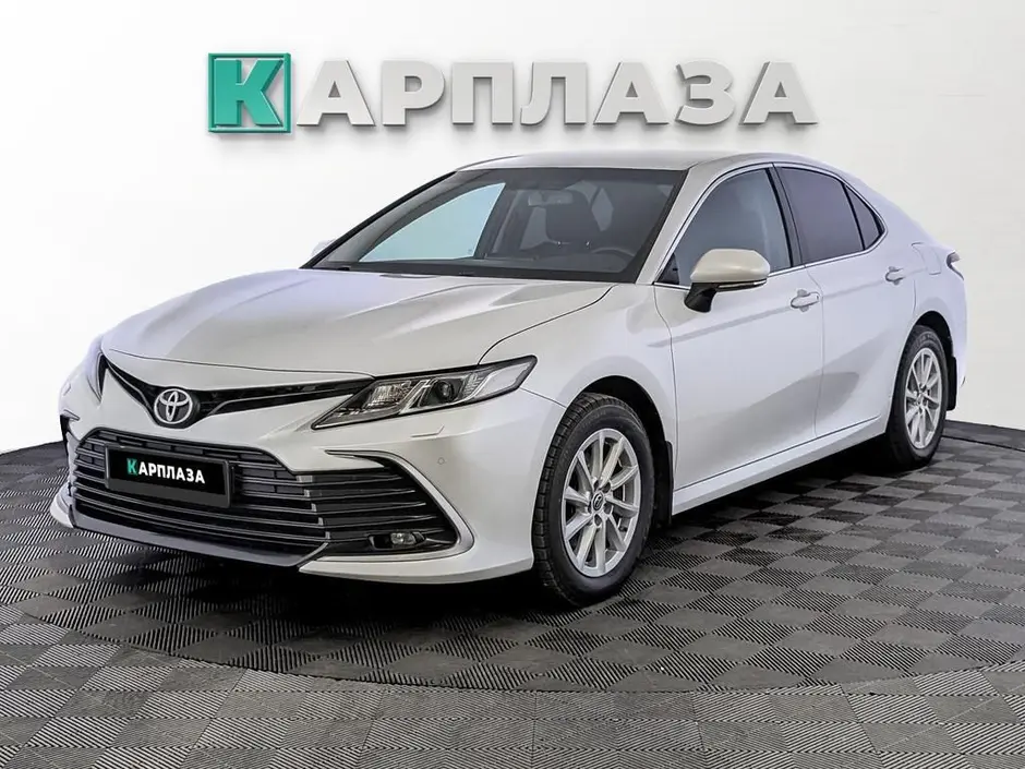 Toyota Camry, 2020 г.