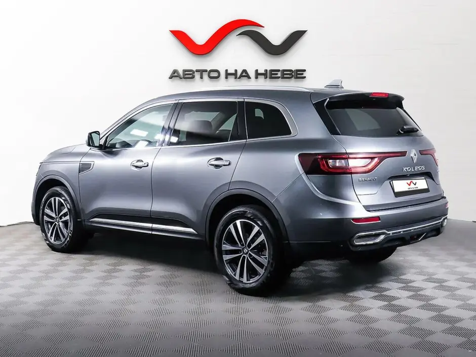 «Авто на Неве»