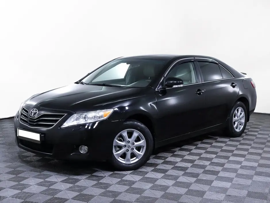 Toyota Camry, 2011 г.