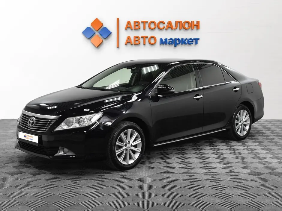 Toyota Camry, 2012 г.