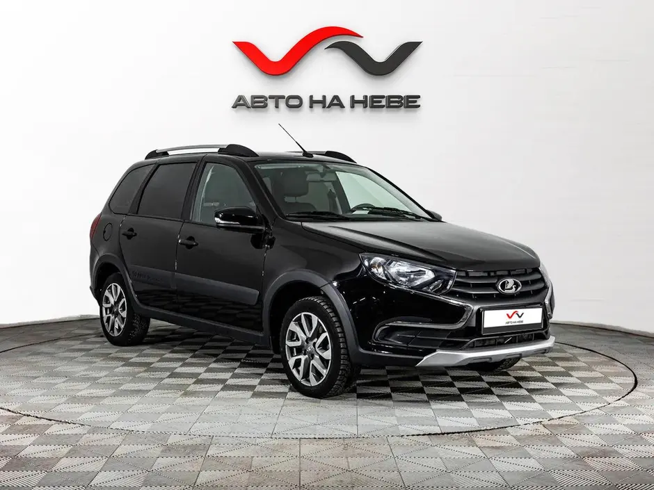 «Авто на Неве»