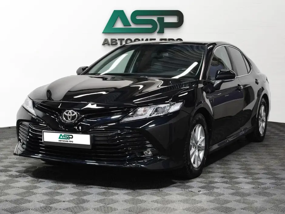 Toyota Camry, 2019 г.
