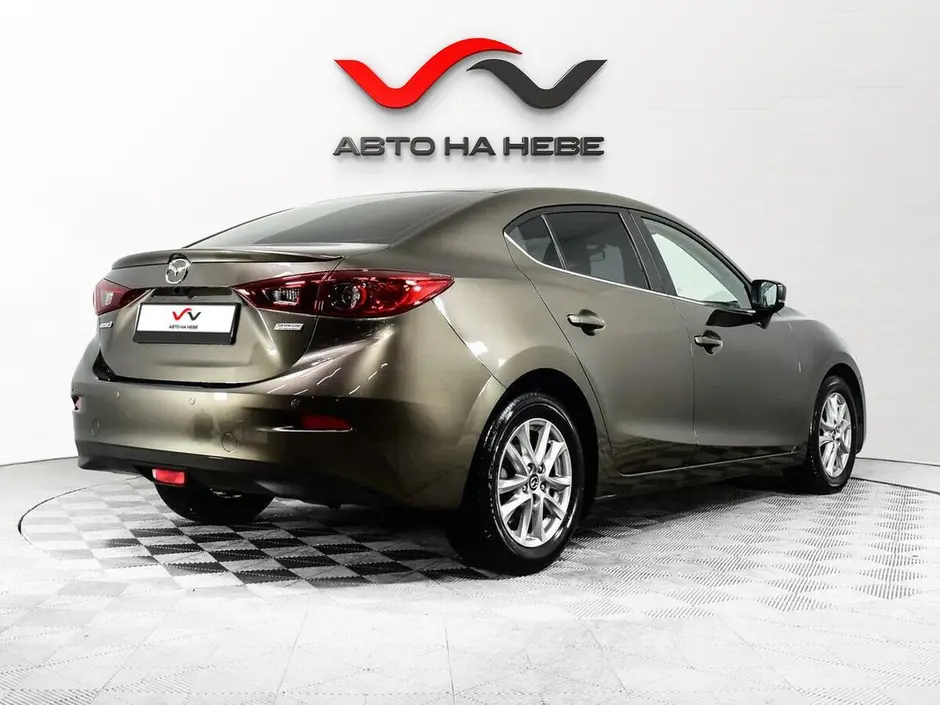 «Авто на Неве»
