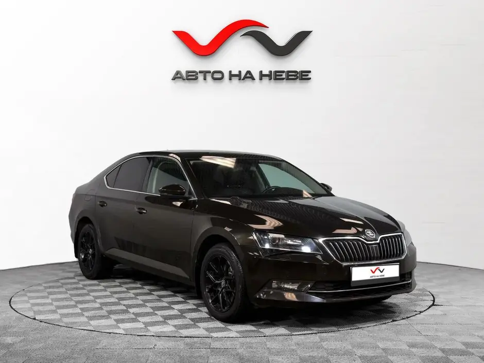 «Авто на Неве»