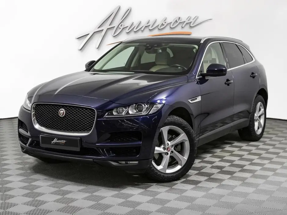 Jaguar F-Pace, 2016 г.