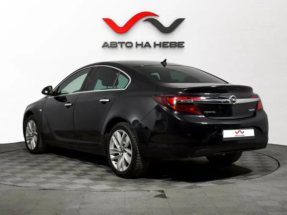 «Авто на Неве»