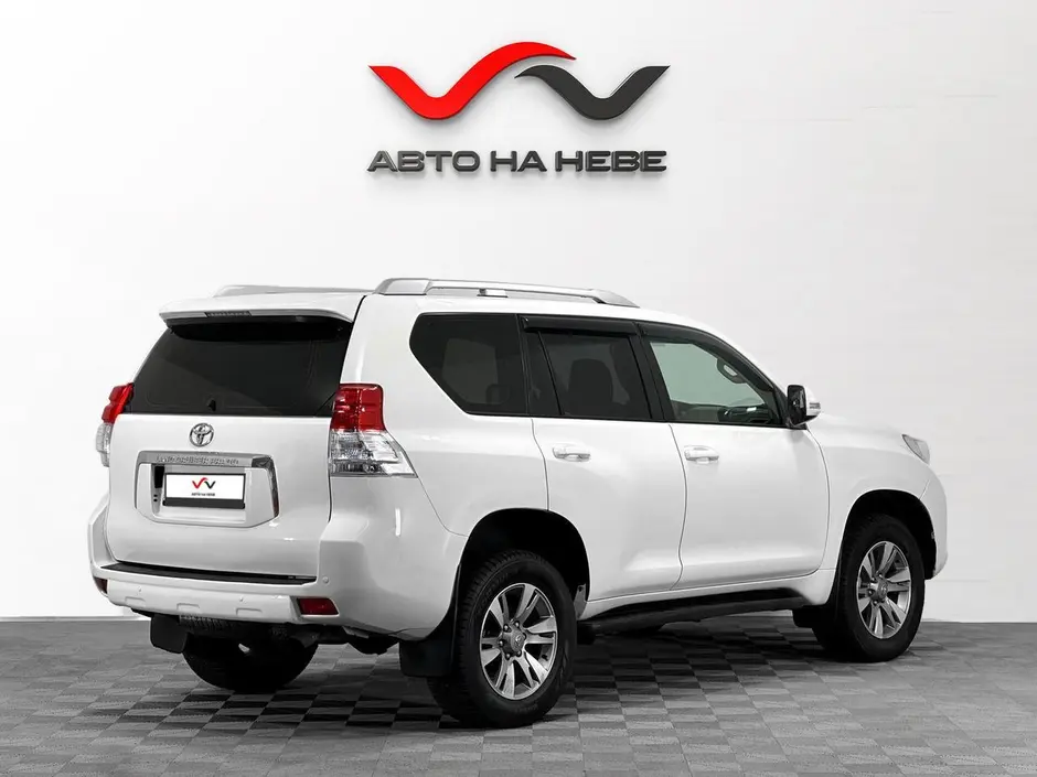 «Авто на Неве»