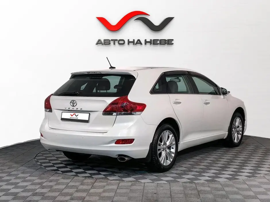 «Авто на Неве»