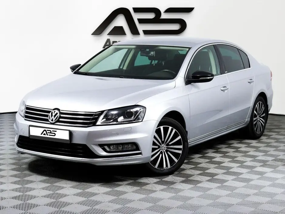 Volkswagen Passat, 2013 г.