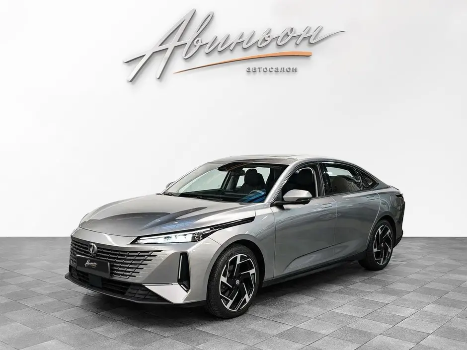 Changan Lamore, 2024 г.
