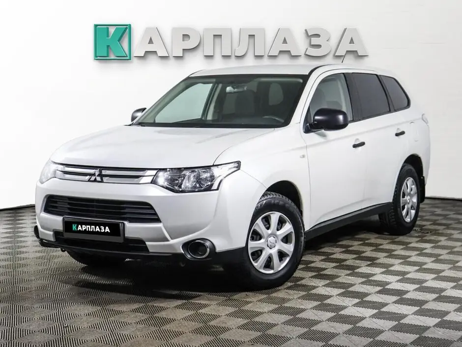 Mitsubishi Outlander, 2014 г.