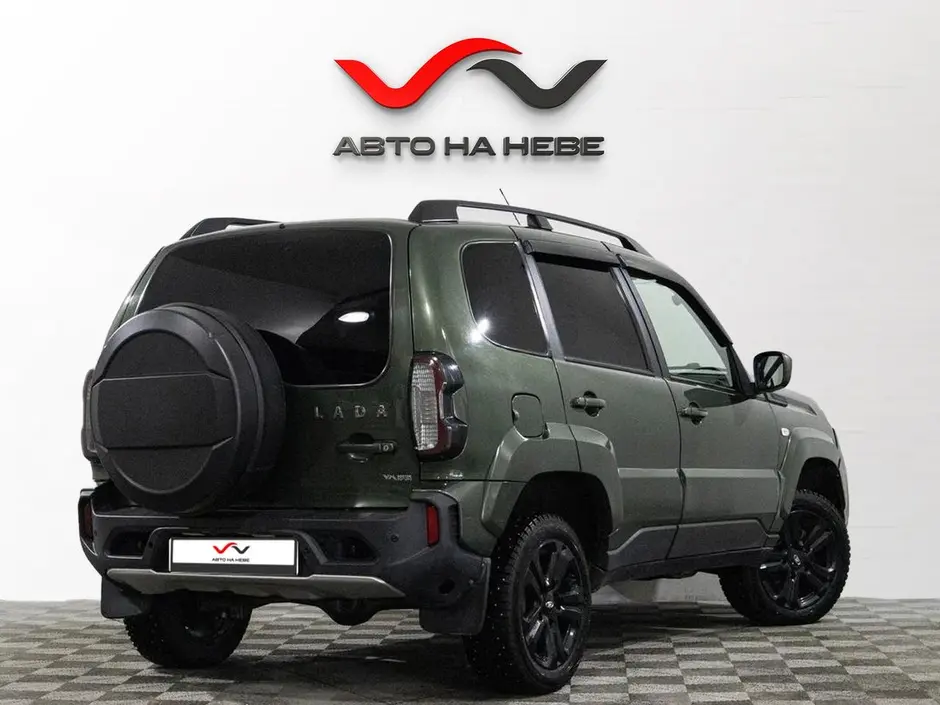 «Авто на Неве»