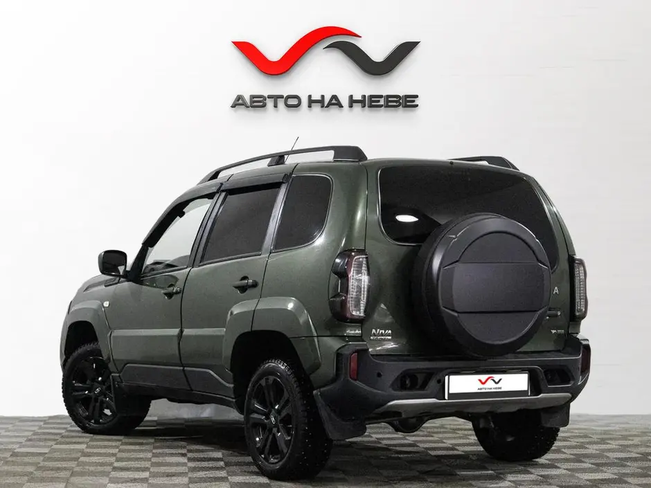 «Авто на Неве»