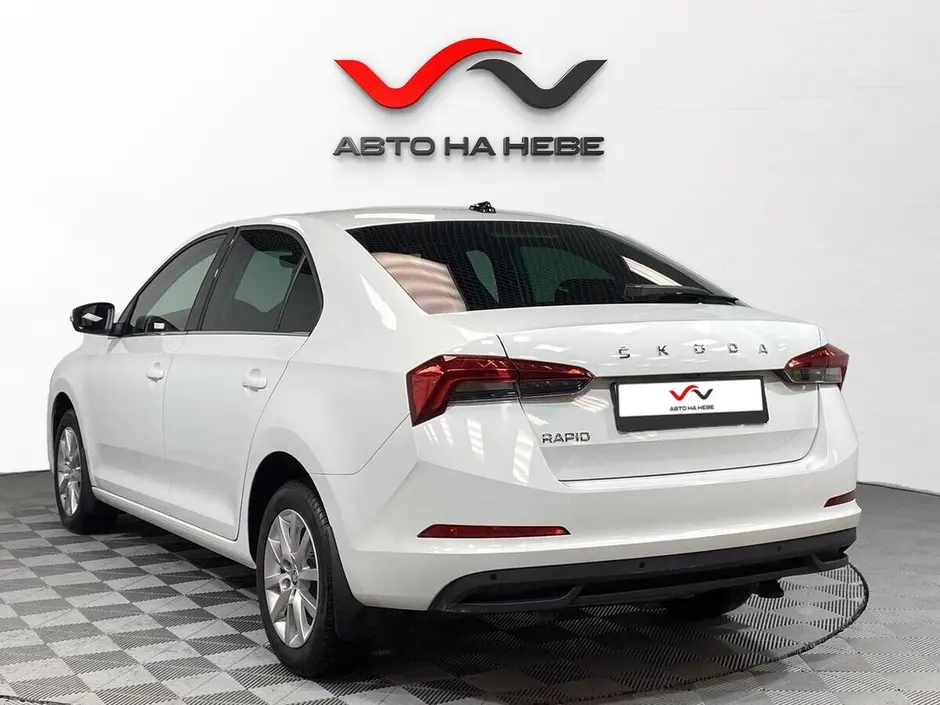 «Авто на Неве»