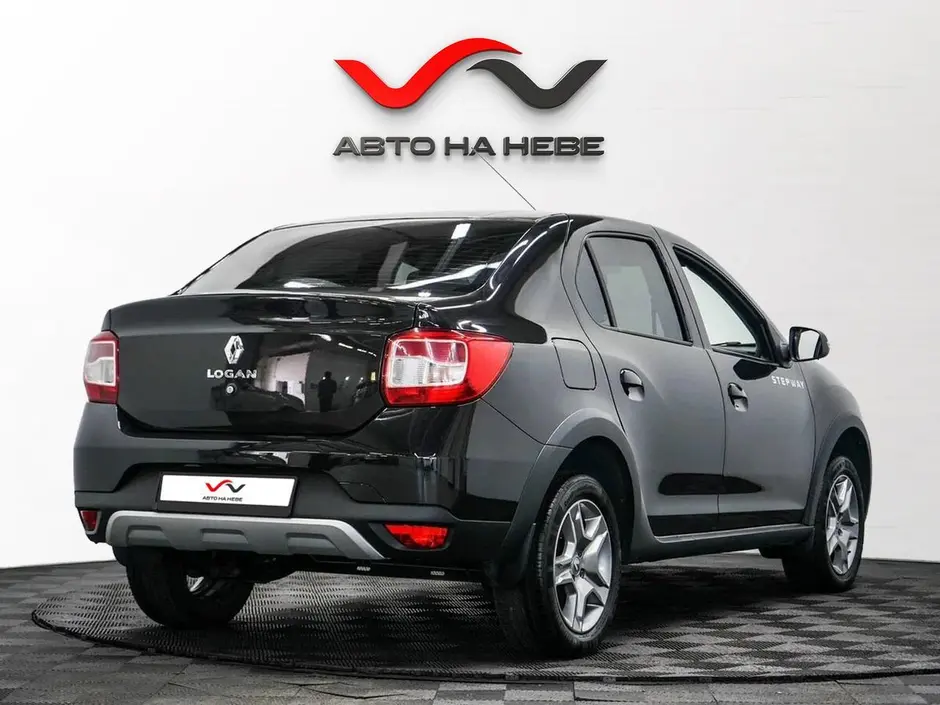 «Авто на Неве»