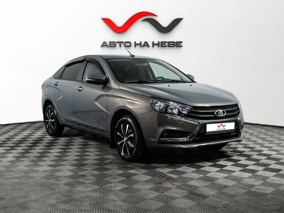 «Авто на Неве»