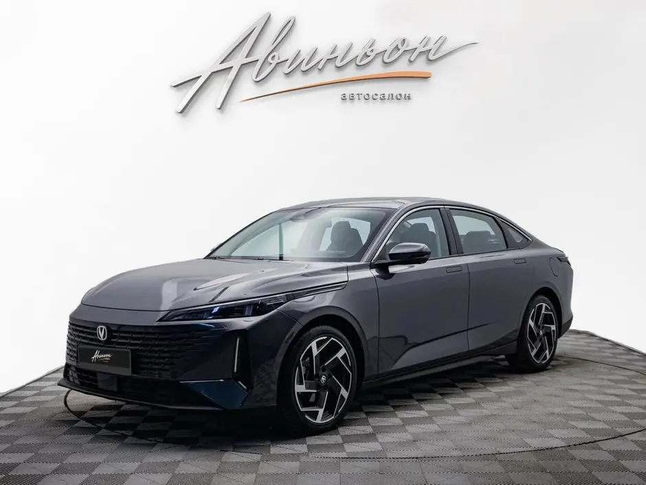 Changan Lamore, 2023 г.