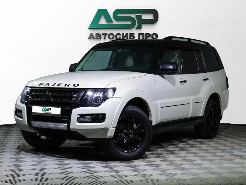 Mitsubishi Pajero, 2017 г.