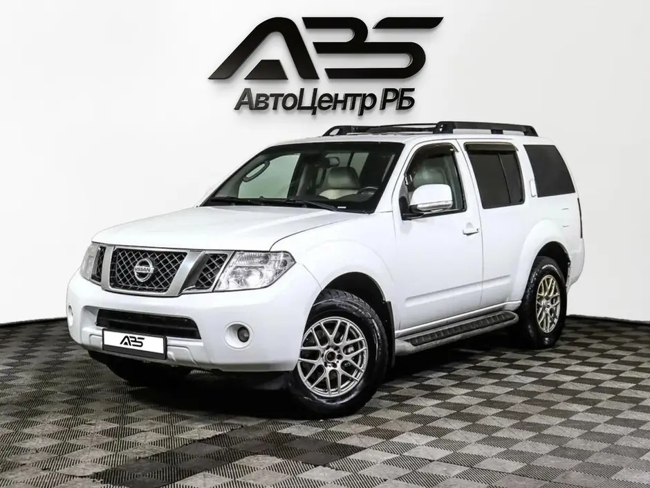 Nissan Pathfinder, 2011 г.