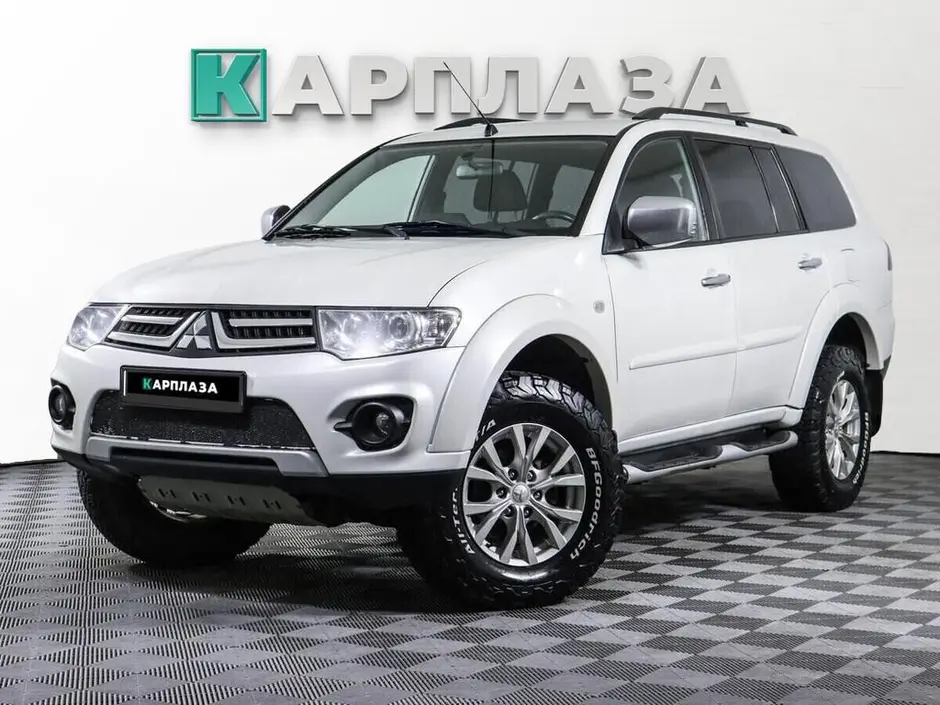 Mitsubishi Pajero Sport, 2015 г.
