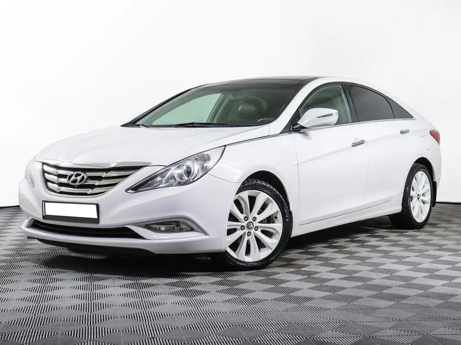 Hyundai Sonata, 2012 г.