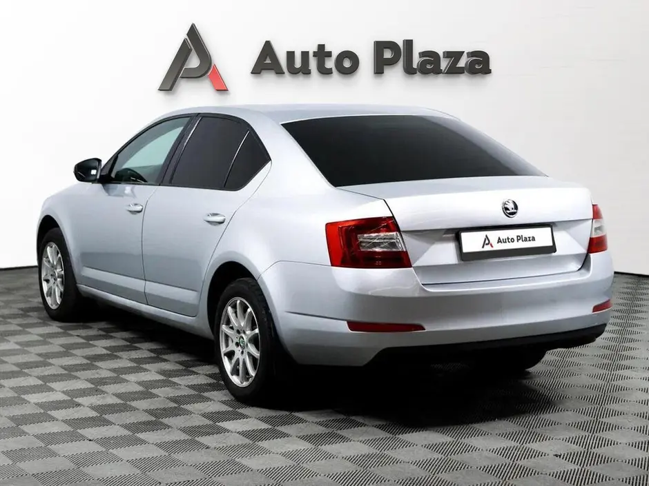 AutoPlaza
