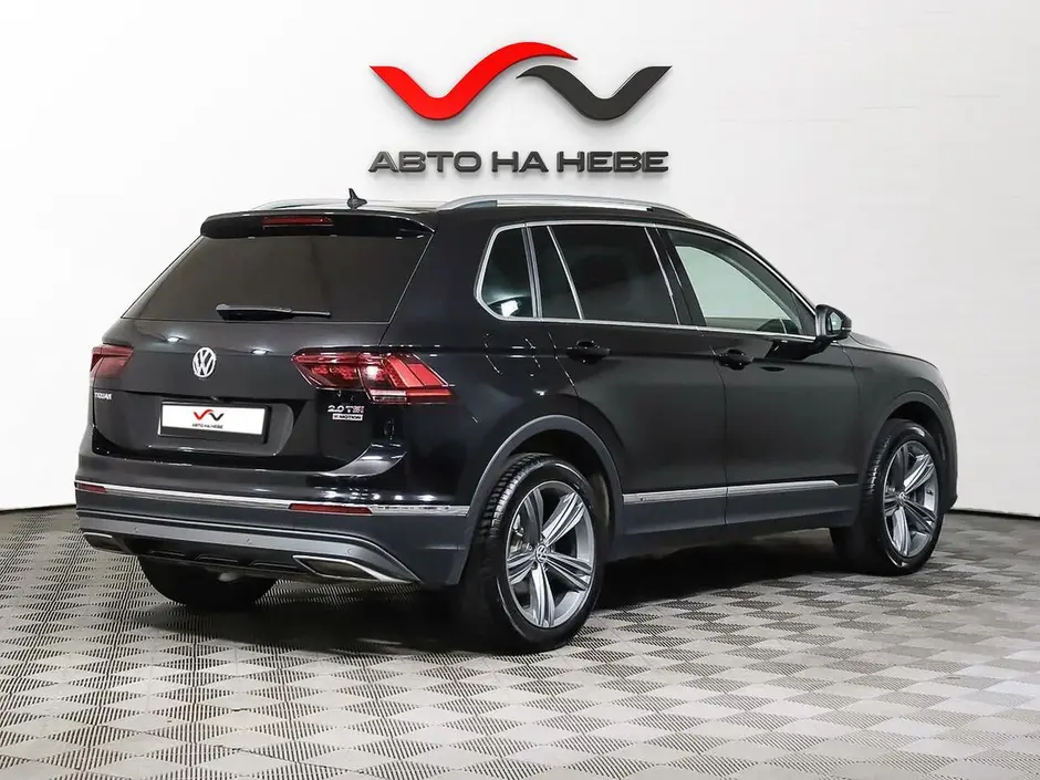 «Авто на Неве»