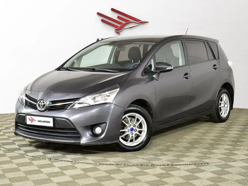 Toyota Verso, 2013 г.