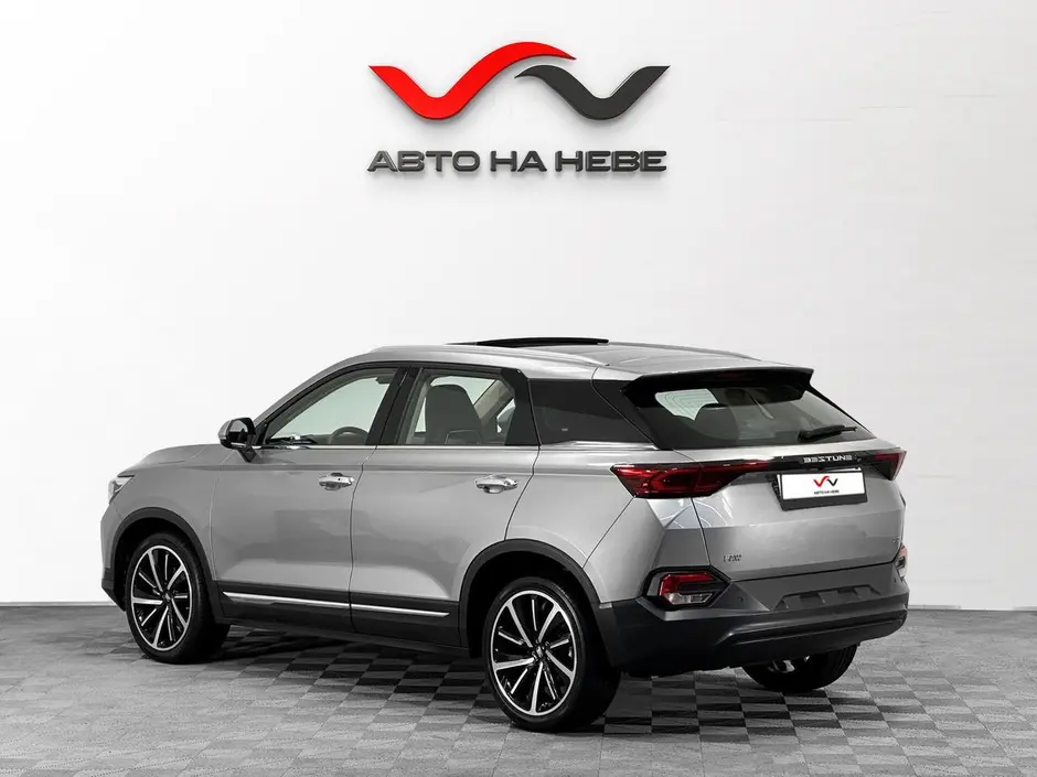 «Авто на Неве»