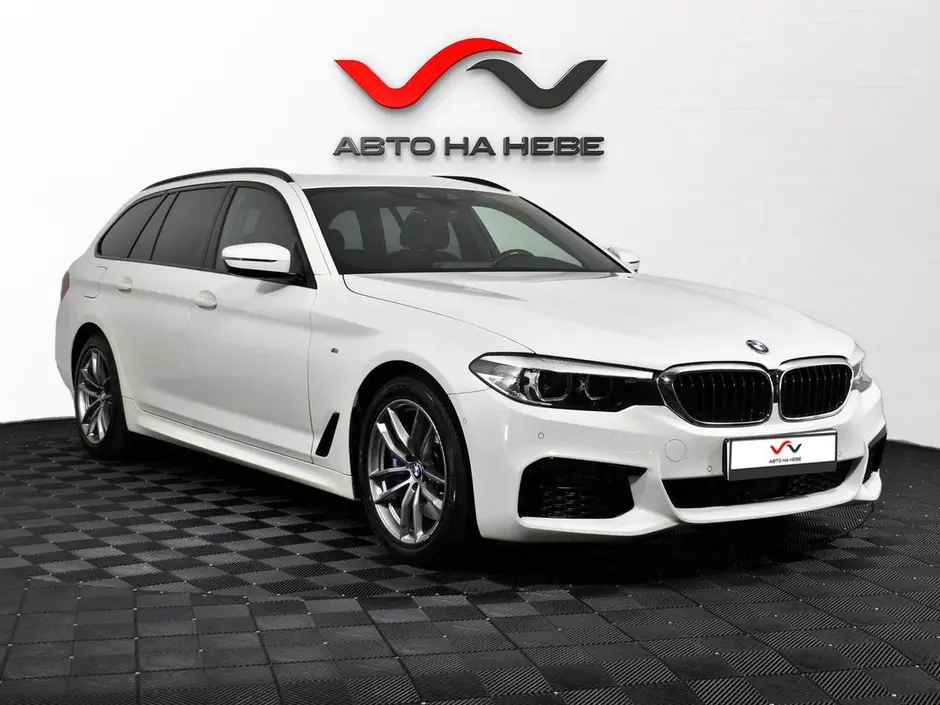 «Авто на Неве»